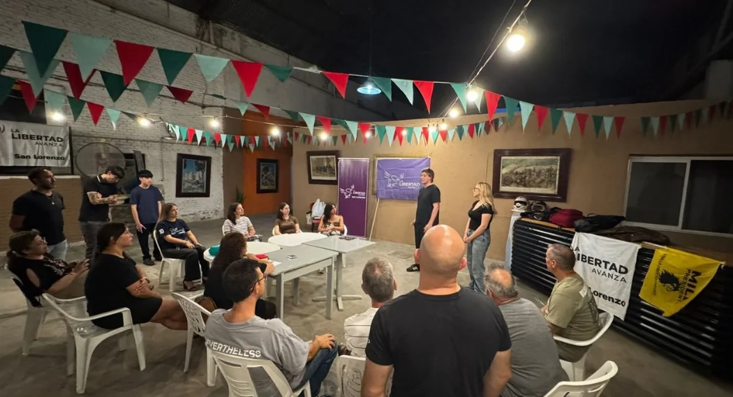 Realizamos una reunión de trabajo del equipo de La Libertad Avanza, junto a referentes nacionale (1)